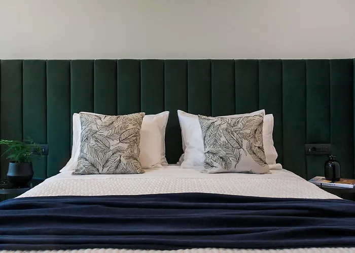 2 Sidebyside Suites In Athens Riviera By The Olon