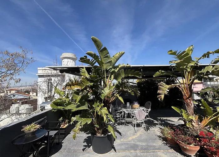 Monastiraki #Wallsfree Citycenter- Unspoiled Athens Apartments